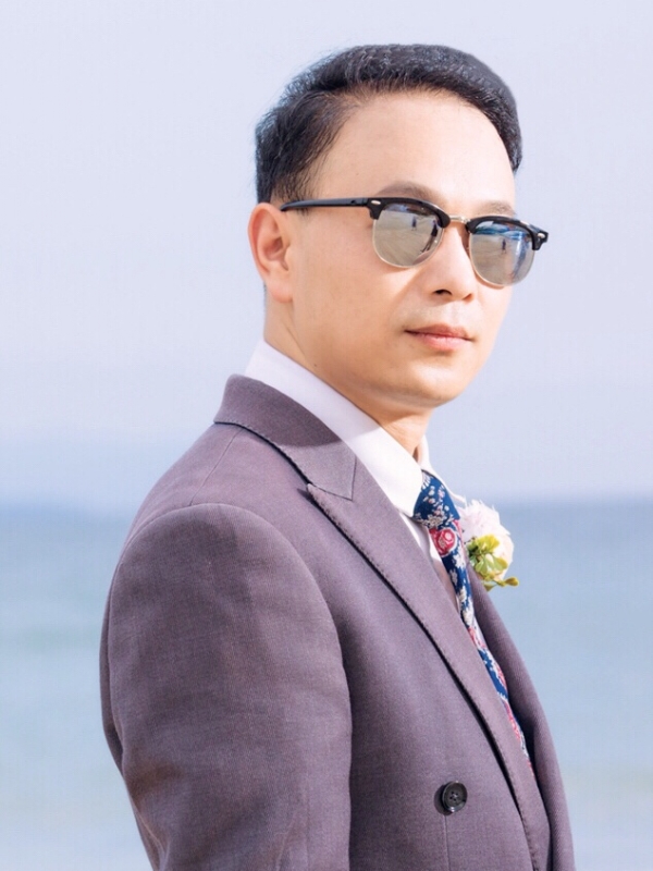 一恋*一世的第一张照片--湖北闪婚服务中心