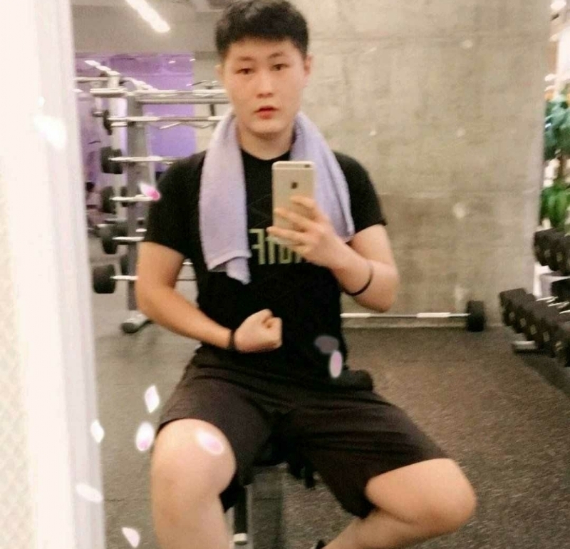 晚婚的第二张照片--湖北闪婚服务中心