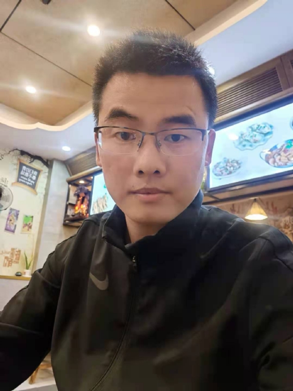 奔向幸福的第一张照片--湖北闪婚服务中心