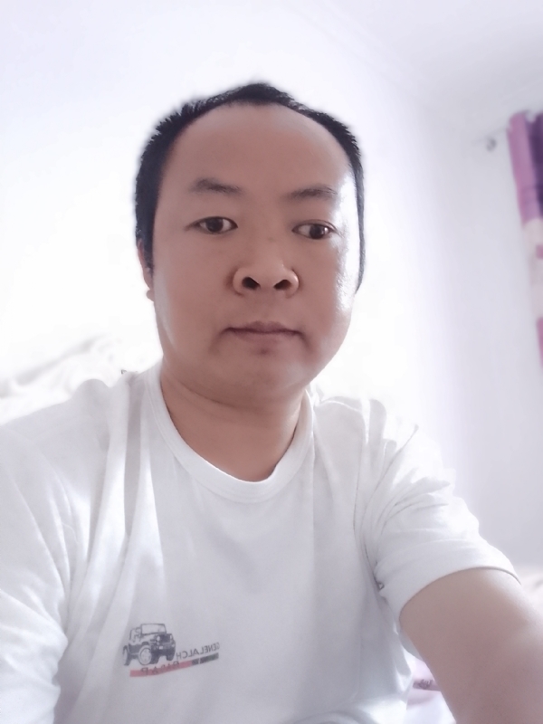 张家小伙子的第二张照片--湖北闪婚服务中心