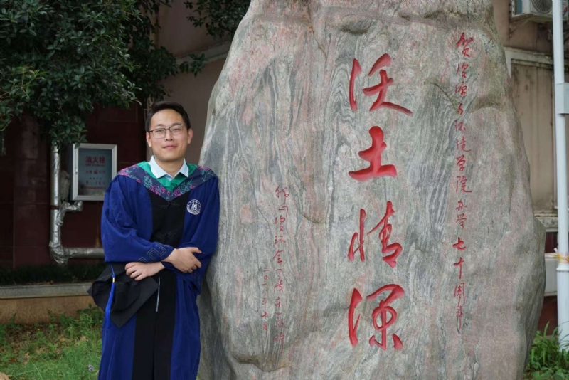 落寂星辰的第四张照片--湖北闪婚服务中心