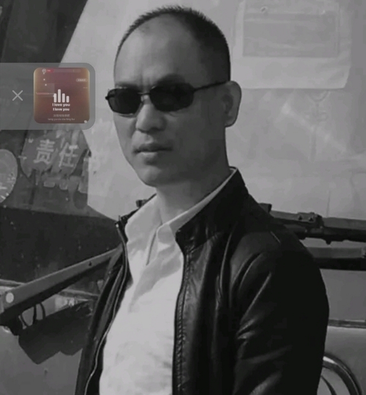 好男人的第一张照片--湖北闪婚服务中心