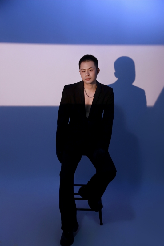 胡杰的第一张照片--湖北闪婚服务中心