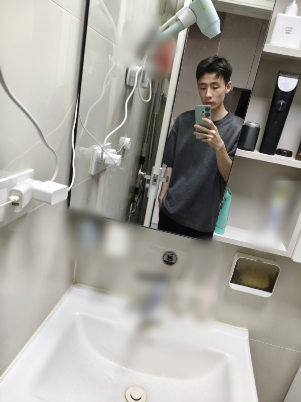 鸡丁的第一张照片--湖北闪婚服务中心