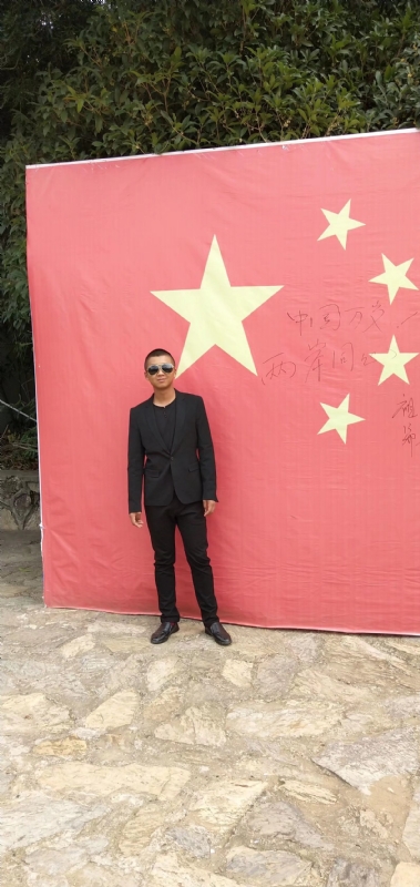 奔腾的小乌鸦的第一张照片--湖北闪婚服务中心